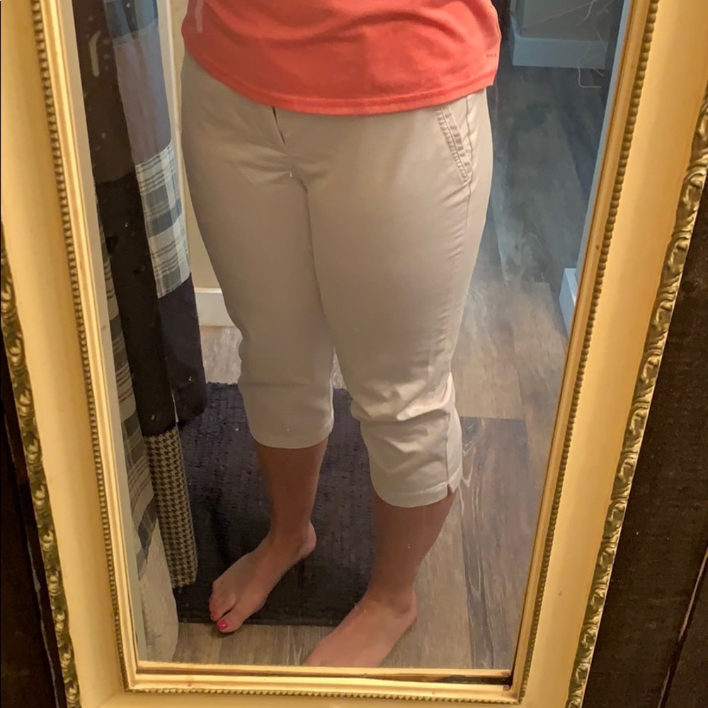BRAND NEW DOCKERS CAPRIS - Picture 6 of 7